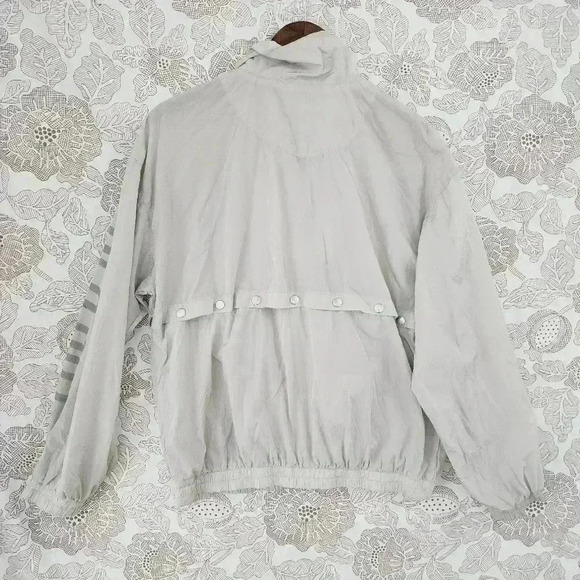 Urban Outfitters Sold out Pullover Windbreaker Rain Jacket Women's S - Picture 2 of 9